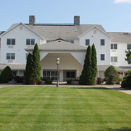 Farmstead Inn And Conference Center Shipshewana Buitenkant foto