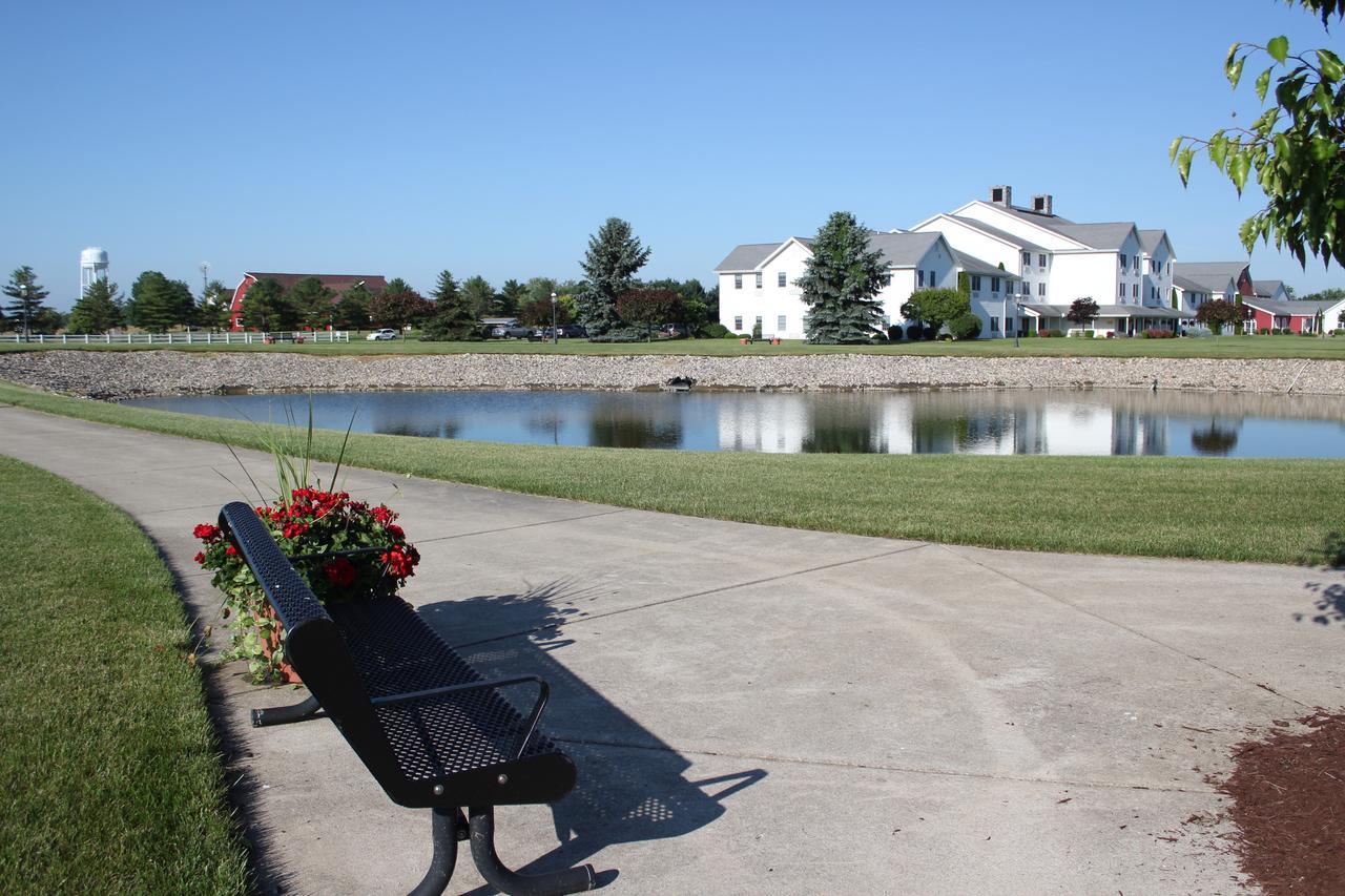 Farmstead Inn And Conference Center Shipshewana Buitenkant foto