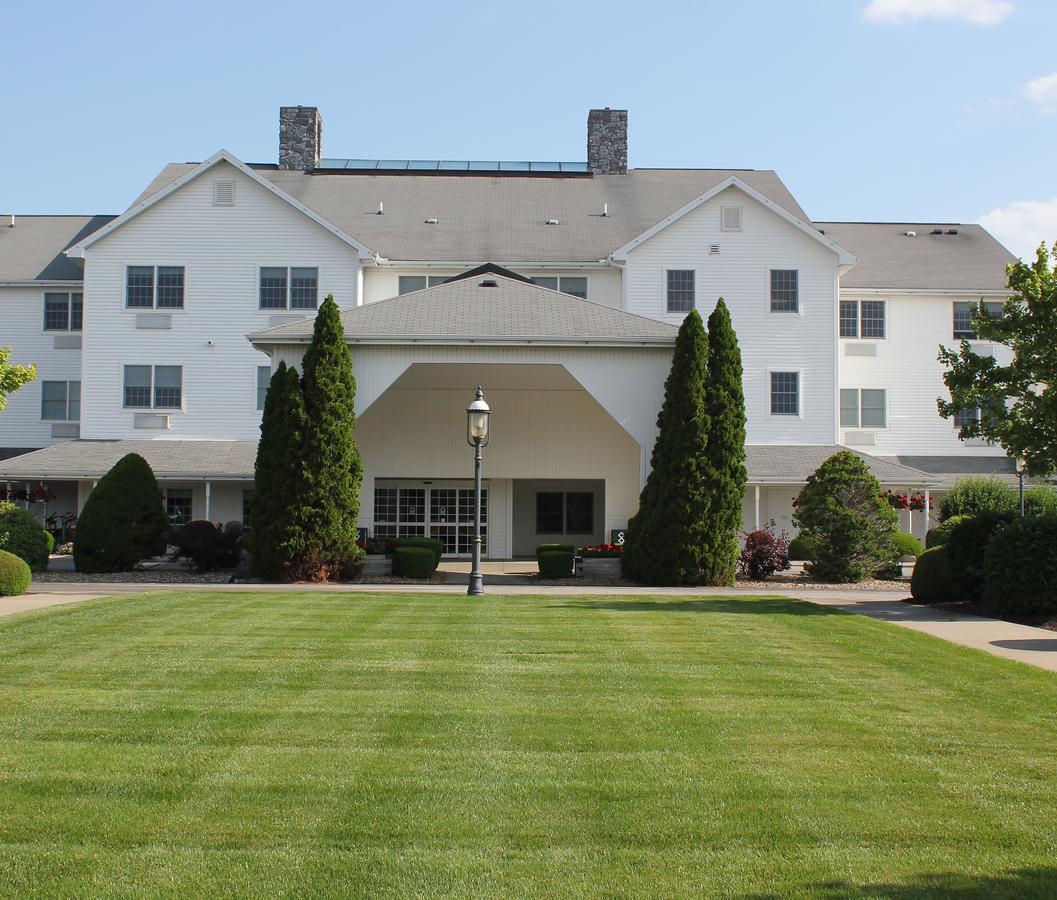 Farmstead Inn And Conference Center Shipshewana Buitenkant foto